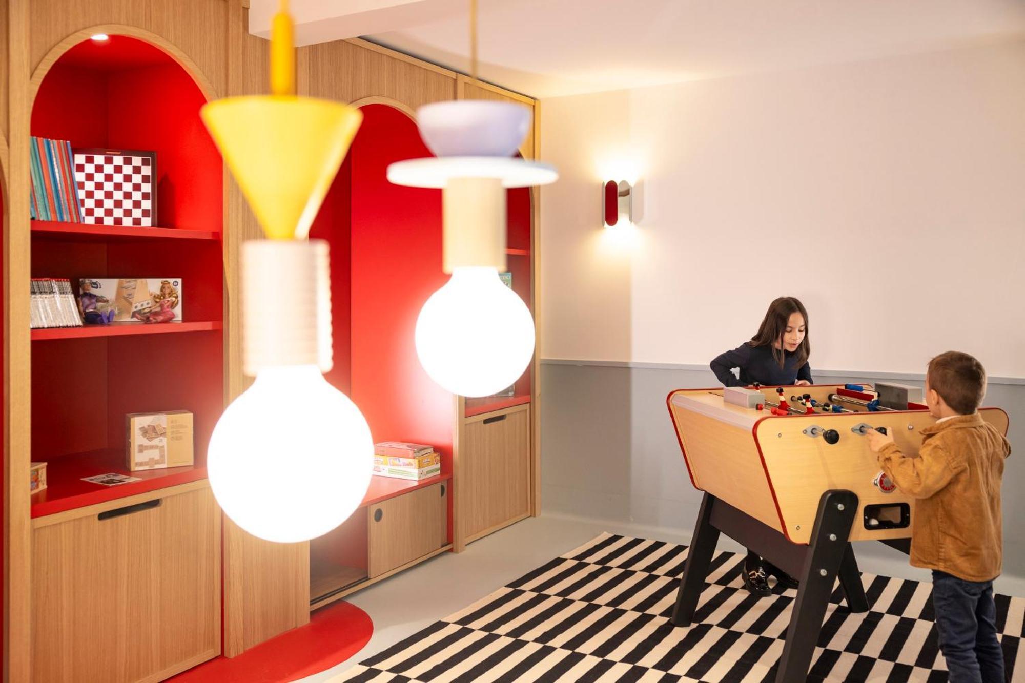 Hostellerie Briqueterie & Spa Champagne Vinay  Екстериор снимка The children's club at the hotel